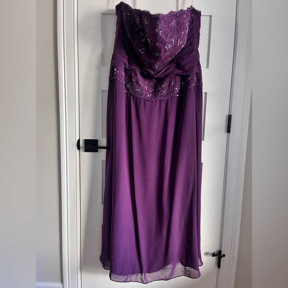 Women’s formal dress
